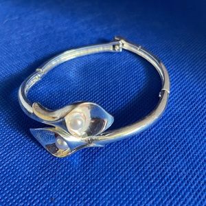 Vintage Avon bracelet